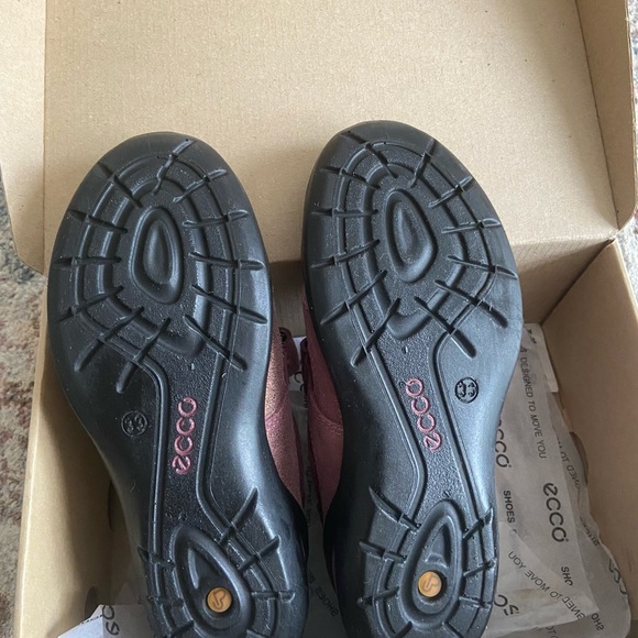 NIB ECCO girls sneaker - Picture 4 of 5